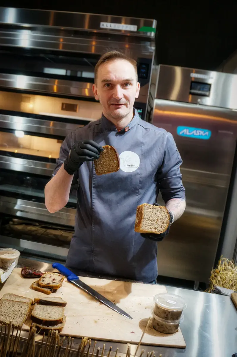 Cuda z maki ze słonecznikiem — kopia